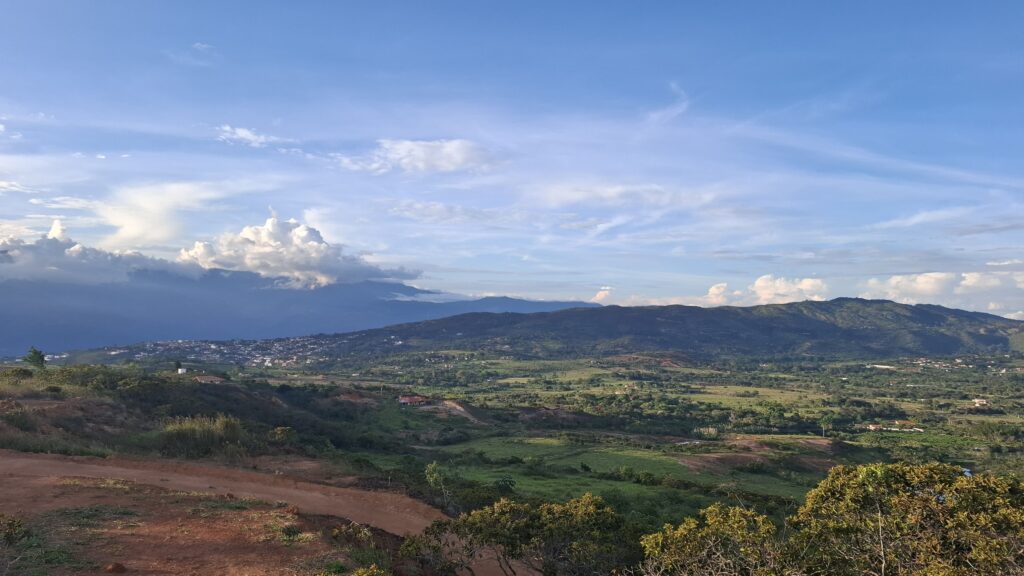 Vista panorámica de Barichara desde los lotes